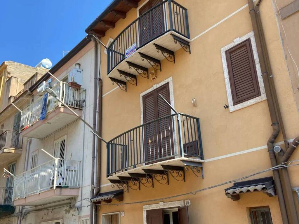 casa indipendente in vendita a Licata