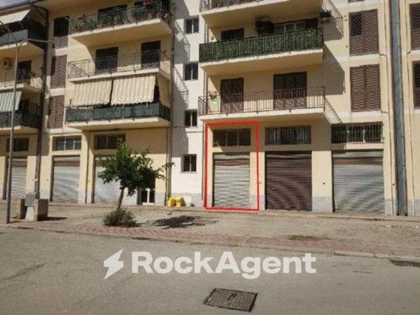 negozio in vendita a Licata