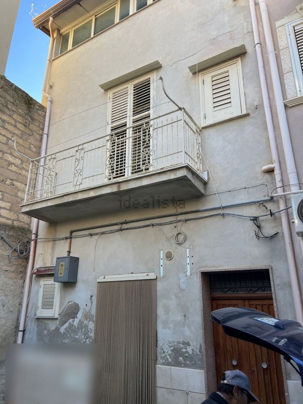 casa indipendente in vendita a Licata