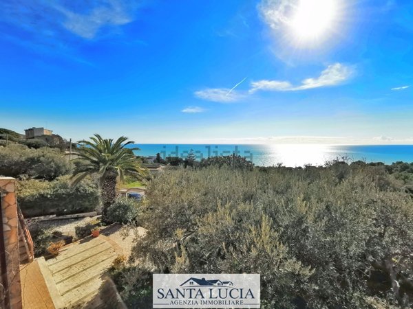 casa indipendente in vendita a Licata