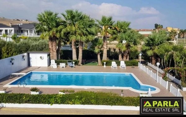 casa indipendente in vendita a Licata