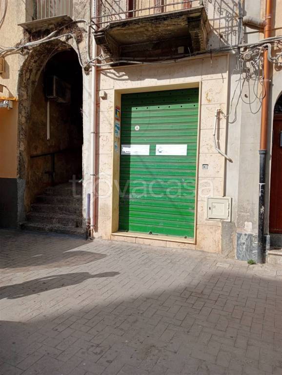 negozio in vendita a Licata