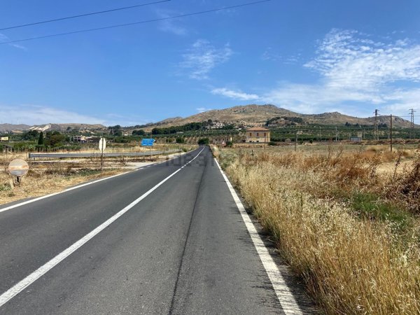 terreno agricolo in vendita a Licata in zona Torre di Gaffe