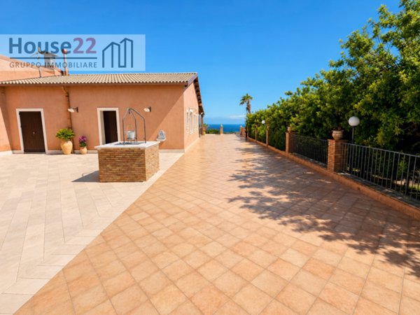 casa indipendente in vendita a Licata