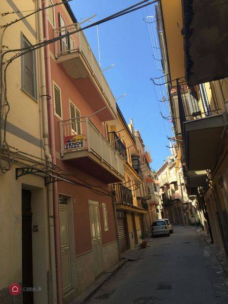 casa indipendente in vendita a Licata