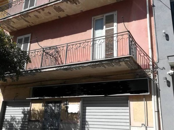 casa indipendente in vendita a Licata