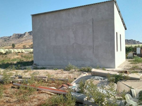 casa indipendente in vendita a Licata