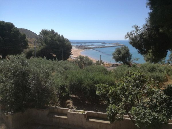 casa indipendente in vendita a Licata