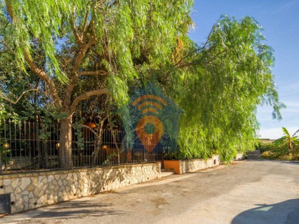 casa indipendente in vendita a Menfi