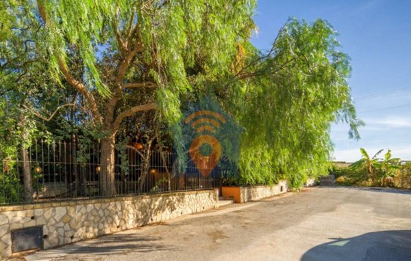 casa indipendente in vendita a Menfi