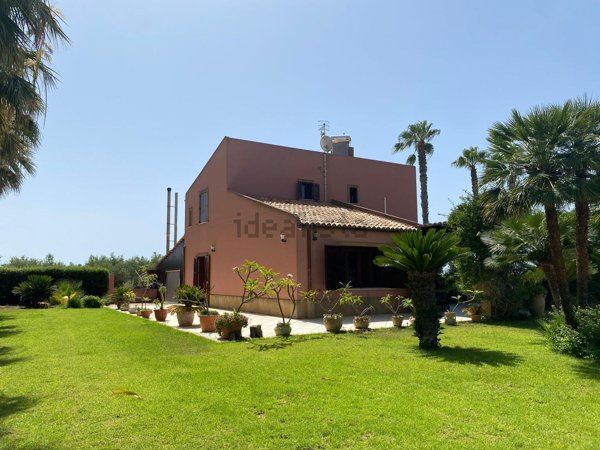 casa indipendente in vendita a Menfi
