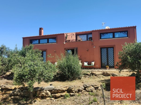 casa indipendente in vendita a Menfi