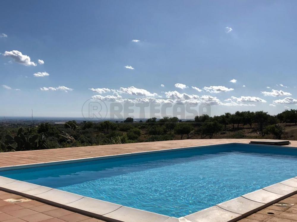 casa indipendente in vendita a Menfi