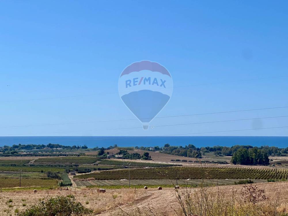 terreno agricolo in vendita a Menfi in zona Torrenuova