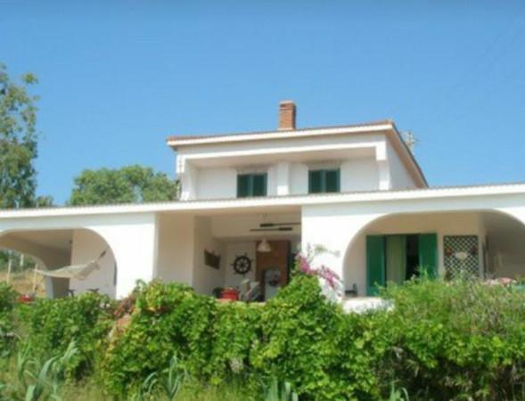 casa indipendente in vendita a Menfi in zona Porto Palo