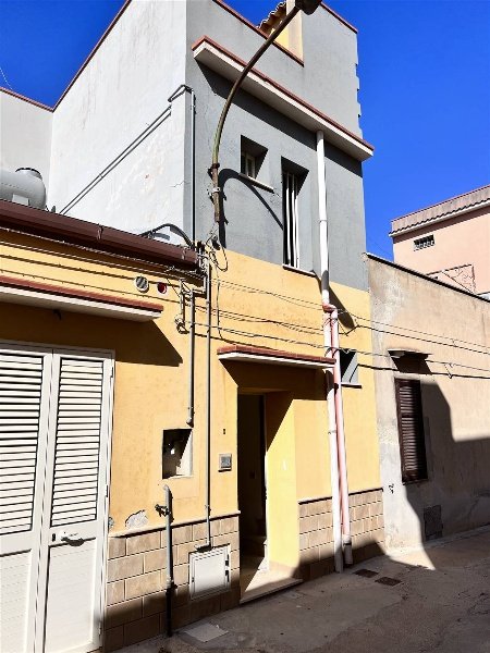 casa indipendente in vendita a Menfi