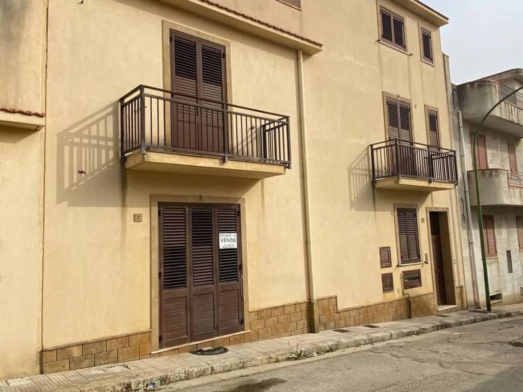 casa indipendente in vendita a Menfi