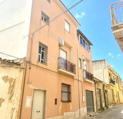casa indipendente in vendita a Menfi