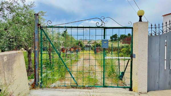 casa indipendente in vendita a Menfi