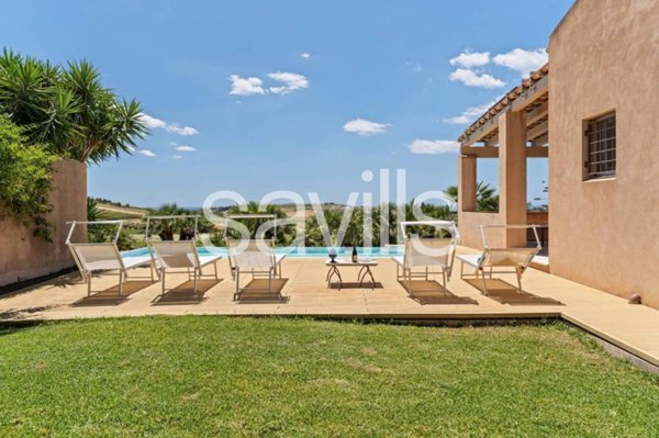 casa indipendente in vendita a Menfi in zona Porto Palo