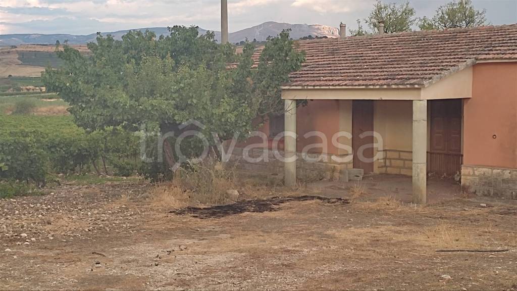 casale in vendita a Menfi
