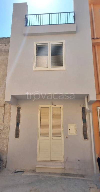 casa indipendente in vendita a Menfi