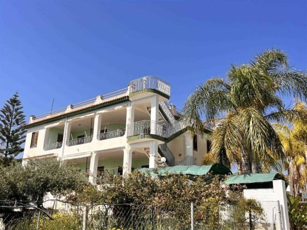 casa indipendente in vendita a Menfi