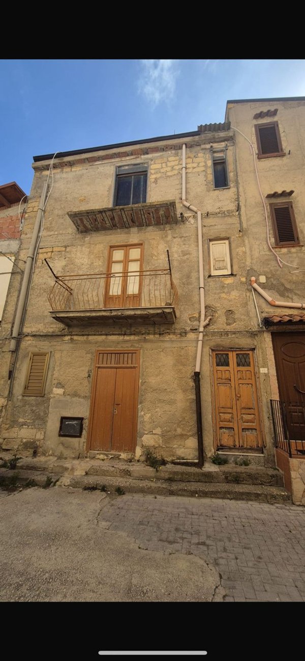 appartamento in vendita a Montallegro