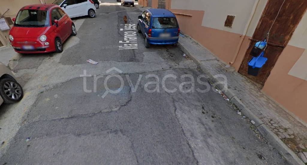 locale di sgombero in vendita a Naro