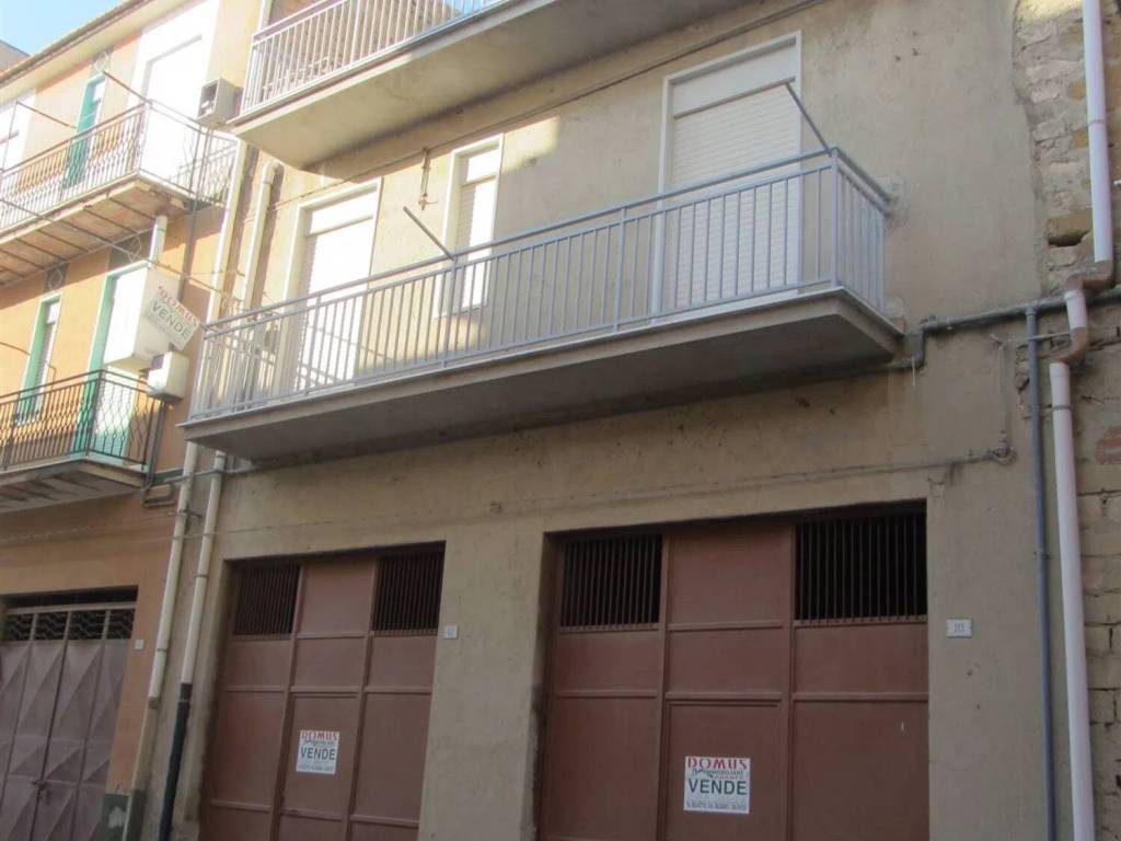 casa indipendente in vendita a Naro