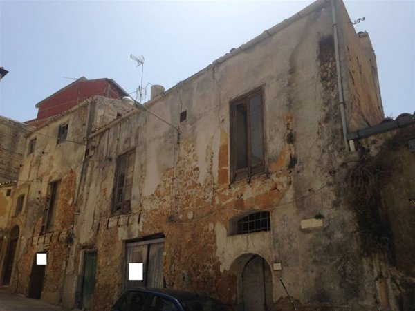 casa indipendente in vendita a Naro
