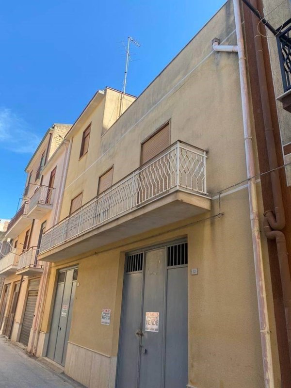 casa indipendente in vendita a Naro