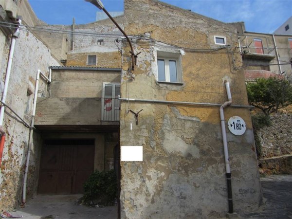 casa indipendente in vendita a Naro