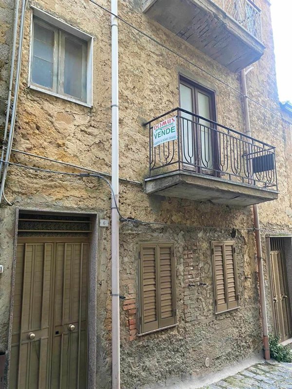 casa indipendente in vendita a Naro