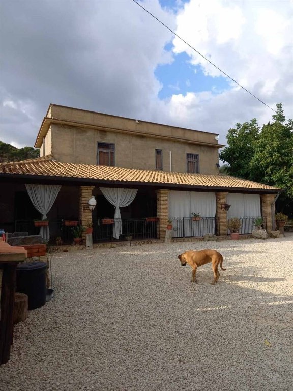casa indipendente in vendita a Naro