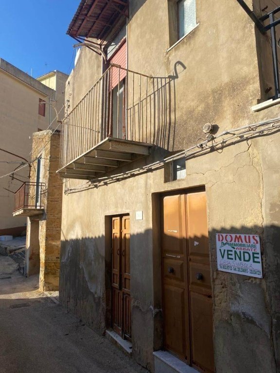 casa indipendente in vendita a Naro
