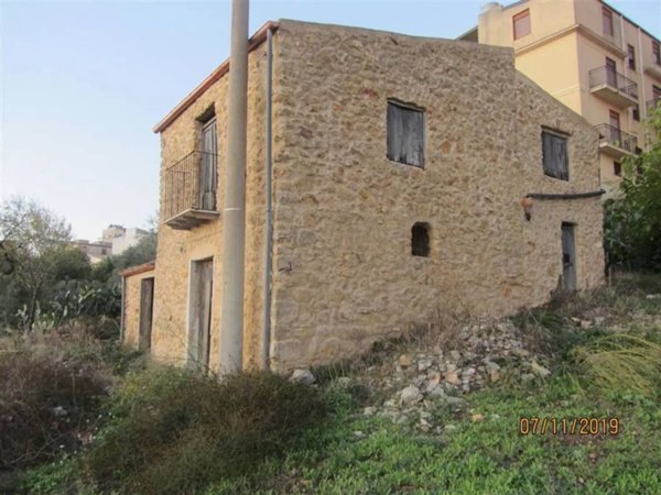 casa indipendente in vendita a Naro