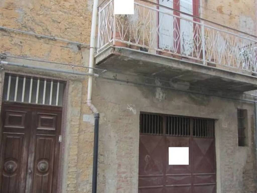 casa indipendente in vendita a Naro