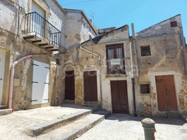 casa indipendente in vendita a Naro