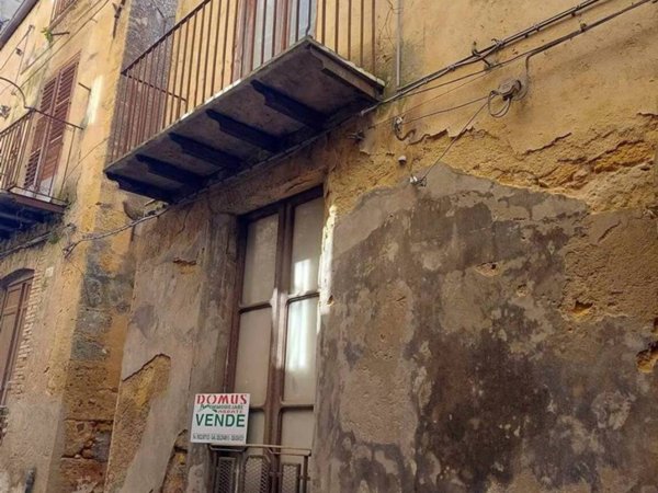 casa indipendente in vendita a Naro