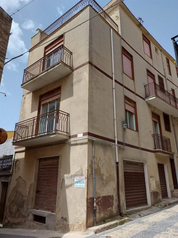 casa indipendente in vendita a Naro