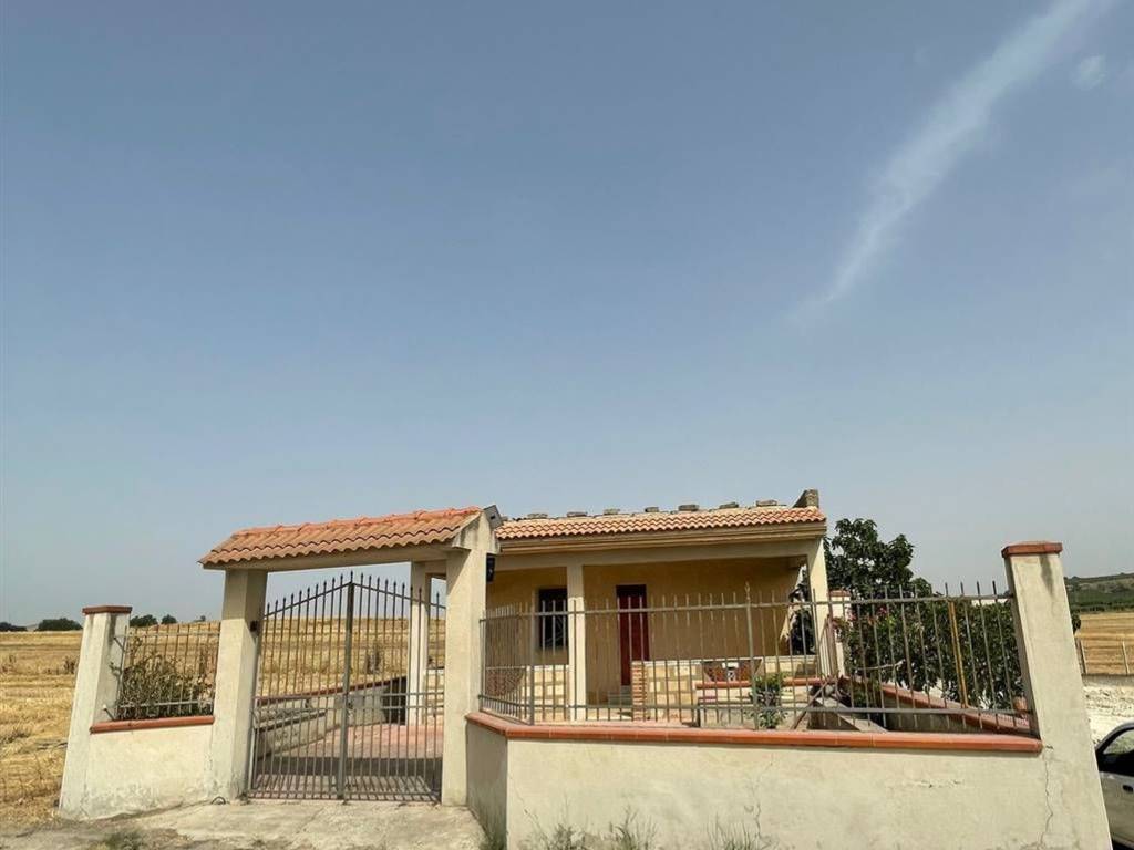 casa indipendente in vendita a Naro