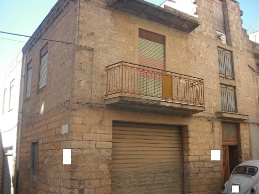 casa indipendente in vendita a Naro