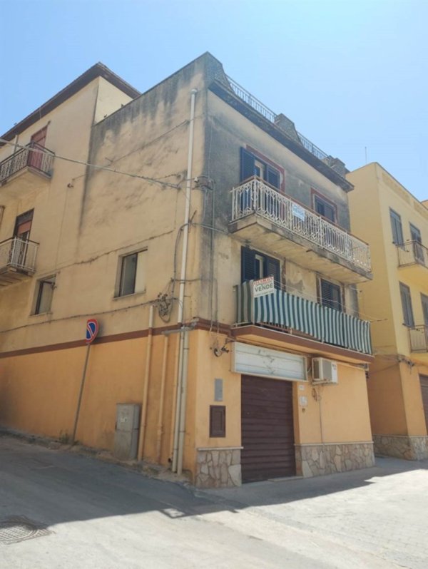 casa indipendente in vendita a Naro