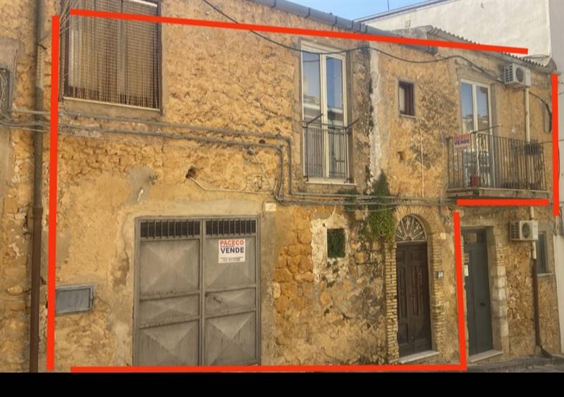 casa indipendente in vendita a Naro