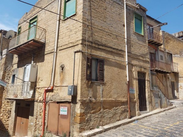 casa indipendente in vendita a Naro