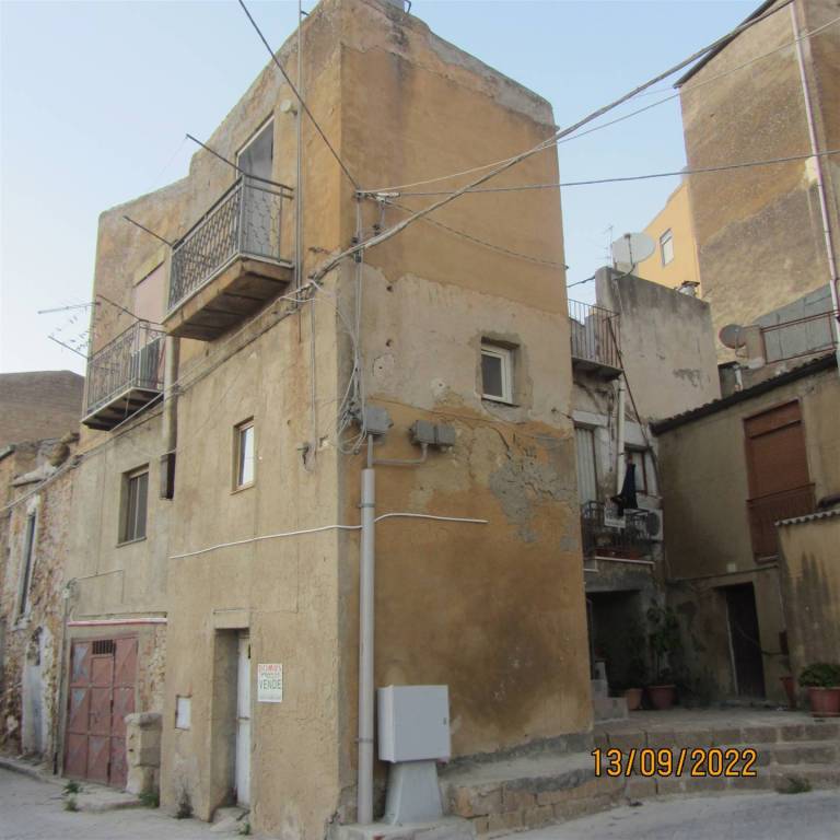 casa indipendente in vendita a Naro