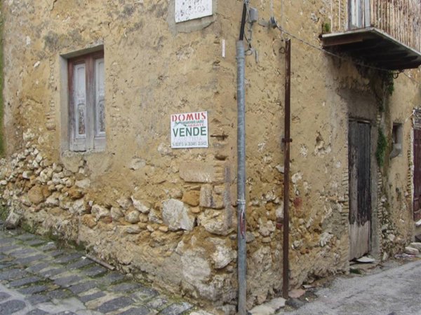 casa indipendente in vendita a Naro