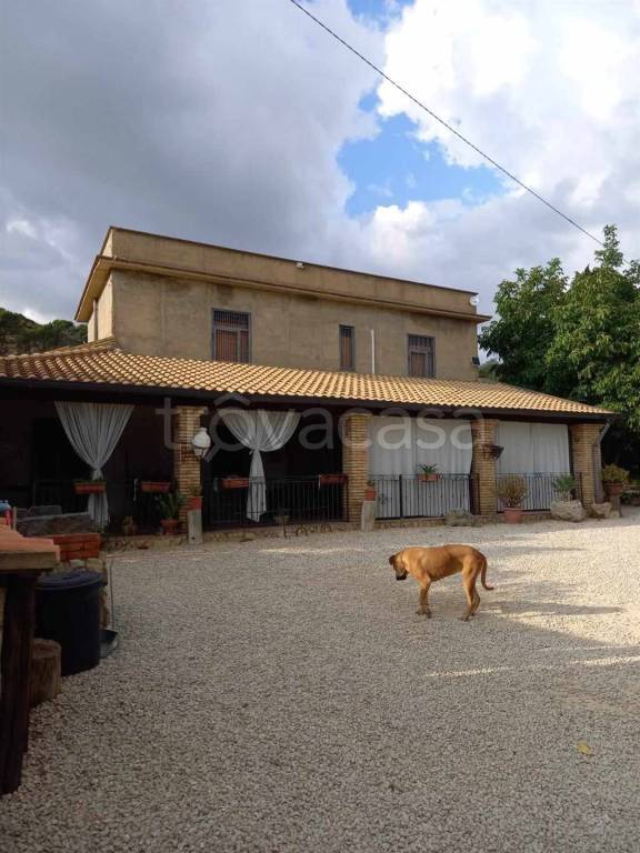 casa indipendente in vendita a Naro