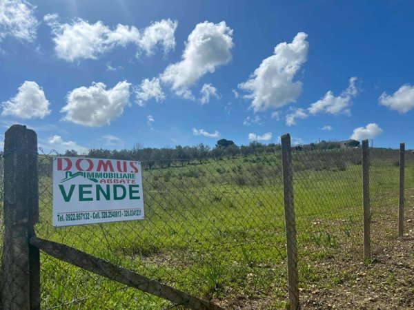terreno agricolo in vendita a Naro